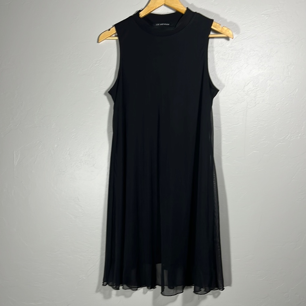 Nik and Nash Dress - Women’s M